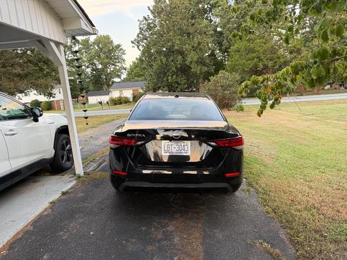 Black 2025 Nissan Sentra SV
