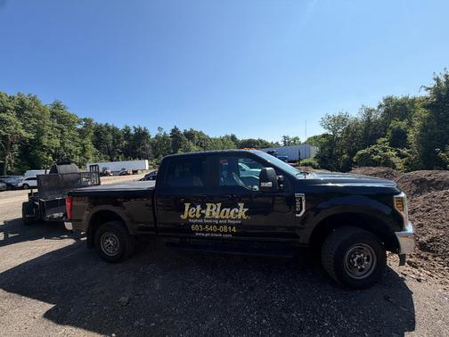 Black 2018 Ford F-250 XL