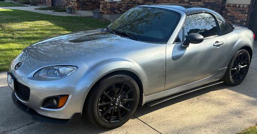 Silver 2012 Mazda MX-5 Miata Grand Touring