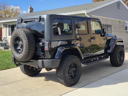 2017 Jeep Wrangler Unlimited Sahara