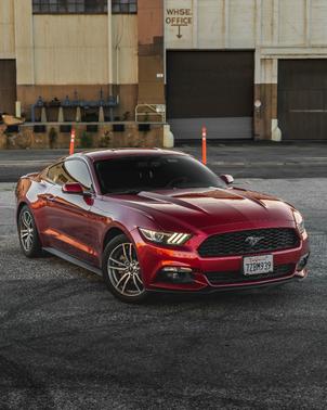 2016 Ford Mustang EcoBoost Premium