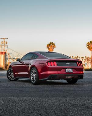 2016 Ford Mustang EcoBoost Premium