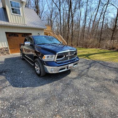 Photo 1 of 11 of 2017 RAM 1500 Longhorn
