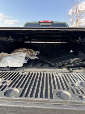 Green 2022 Nissan Frontier SV