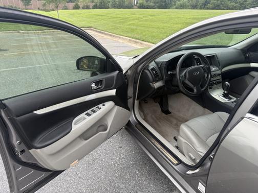 2007 INFINITI G35 x