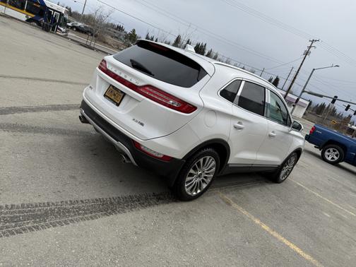 2015 Lincoln MKC Base