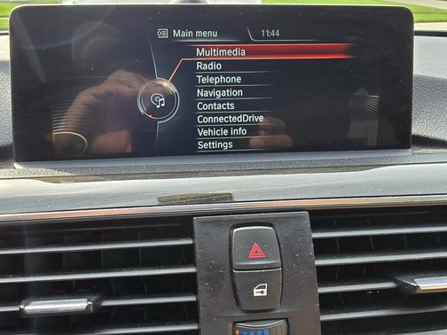 2016 BMW 328 i xDrive