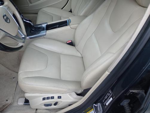 2015 Volvo S60 T5 Premier