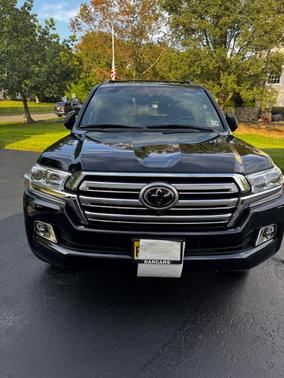 2021 Toyota Land Cruiser Base