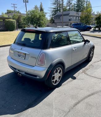2005 MINI Cooper S Base
