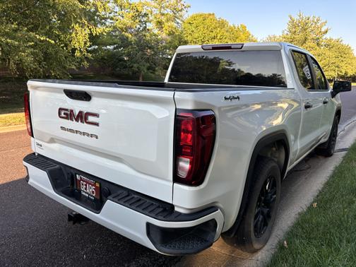 2024 GMC Sierra 1500 Pro