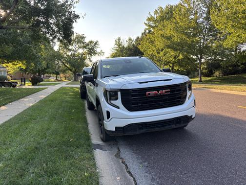 2024 GMC Sierra 1500 Pro