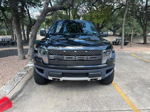 2014 Ford F-150 SVT Raptor