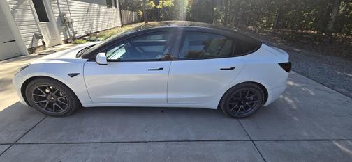 2020 Tesla Model 3 Long Range