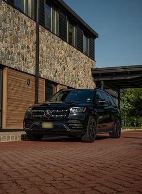 Black 2022 Mercedes-Benz GLS 450 4MATIC