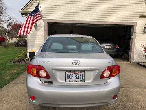 2010 Toyota Corolla LE