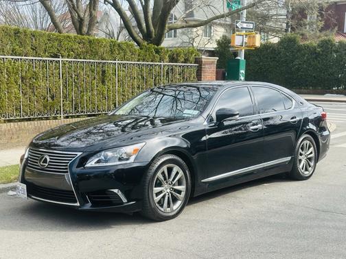 2016 Lexus LS 460 Base