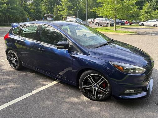 Blue 2016 Ford Focus ST Base