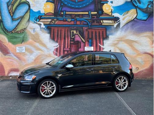 2017 Volkswagen Golf GTI Autobahn 4-Door