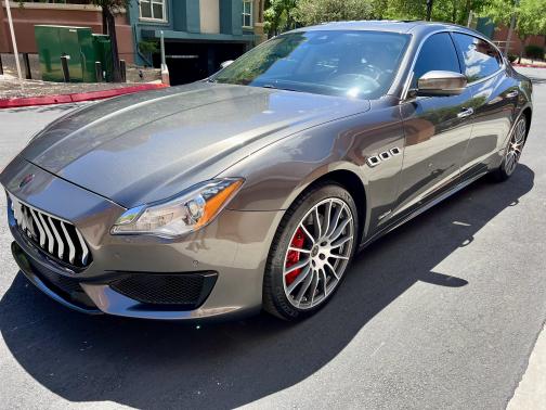 Gray 2017 Maserati Quattroporte S GranSport
