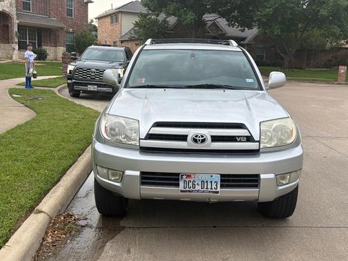 Silver 2004 Toyota 4Runner Limited V8