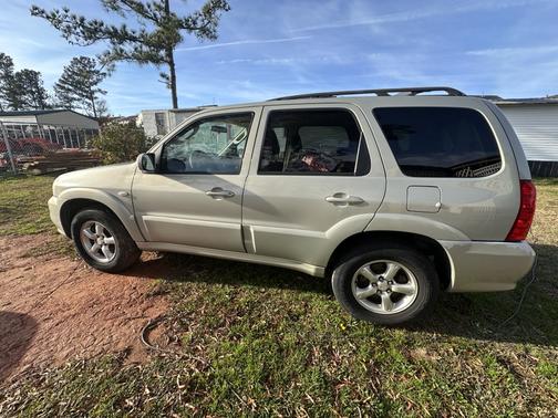 2006 Mazda Tribute s