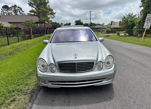 2004 Mercedes-Benz E-Class E320