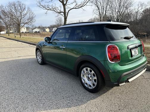 2024 MINI Hardtop Cooper