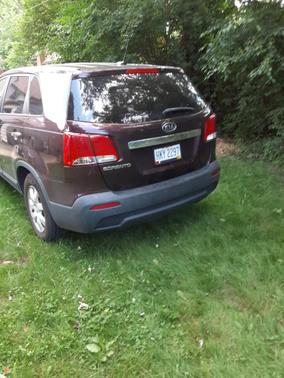 2011 Kia Sorento LX