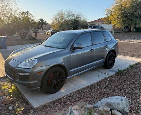 2010 Porsche Cayenne Cayenne GTS