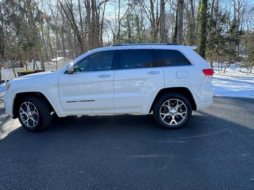 2019 Jeep Grand Cherokee Overland