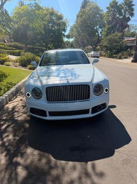 White 2017 Bentley Mulsanne Speed