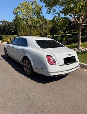 White 2017 Bentley Mulsanne Speed