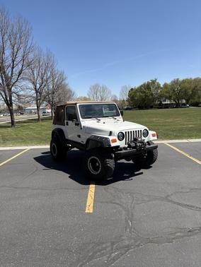 White 1997 Jeep Wrangler SE