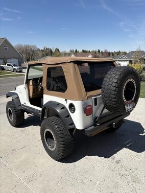 White 1997 Jeep Wrangler SE