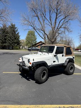 White 1997 Jeep Wrangler SE