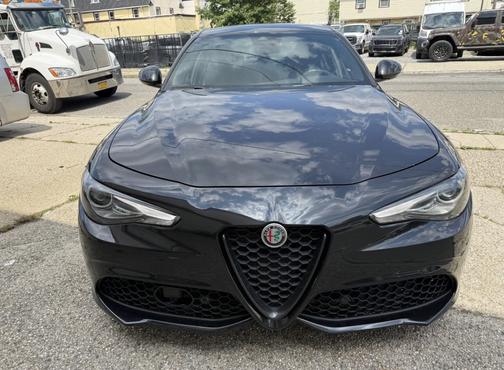 2022 Alfa Romeo Giulia Sprint