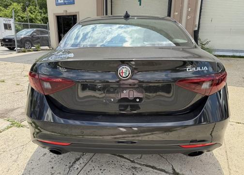 2022 Alfa Romeo Giulia Sprint