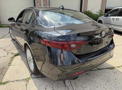 2022 Alfa Romeo Giulia Sprint