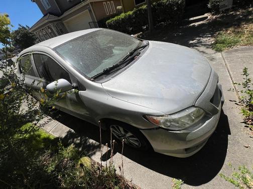 Gray 2010 Toyota Corolla LE
