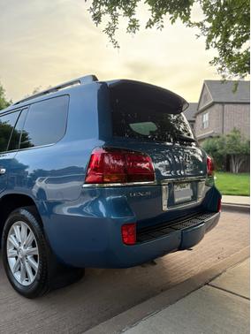 2009 Lexus LX 570 Base