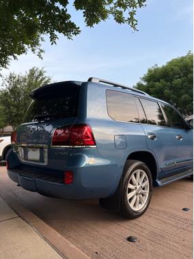 2009 Lexus LX 570 Base