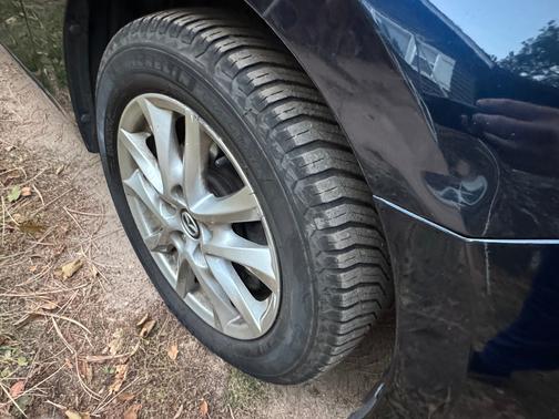 2014 Mazda Mazda3 i Grand Touring