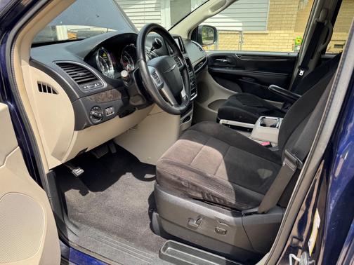 Blue 2013 Chrysler Town & Country Touring