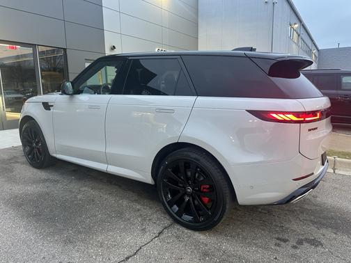 2025 Land Rover Range Rover Sport P400 Dynamic SE