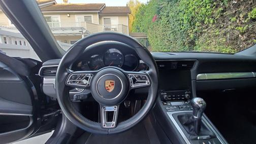 2017 Porsche 911 911 Carrera