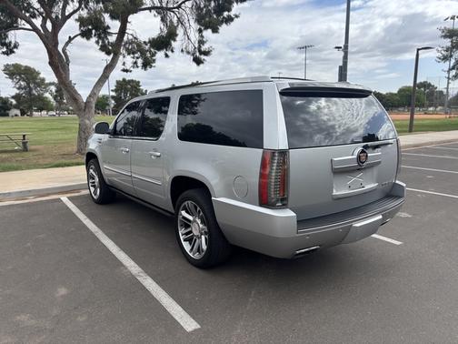 2014 Cadillac Escalade ESV Premium