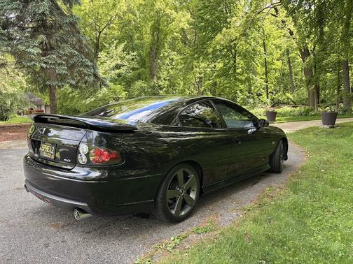 2006 Pontiac GTO Base