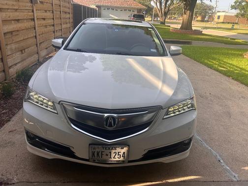 White 2017 Acura TLX V6 w/Advance Package