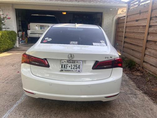 White 2017 Acura TLX V6 w/Advance Package